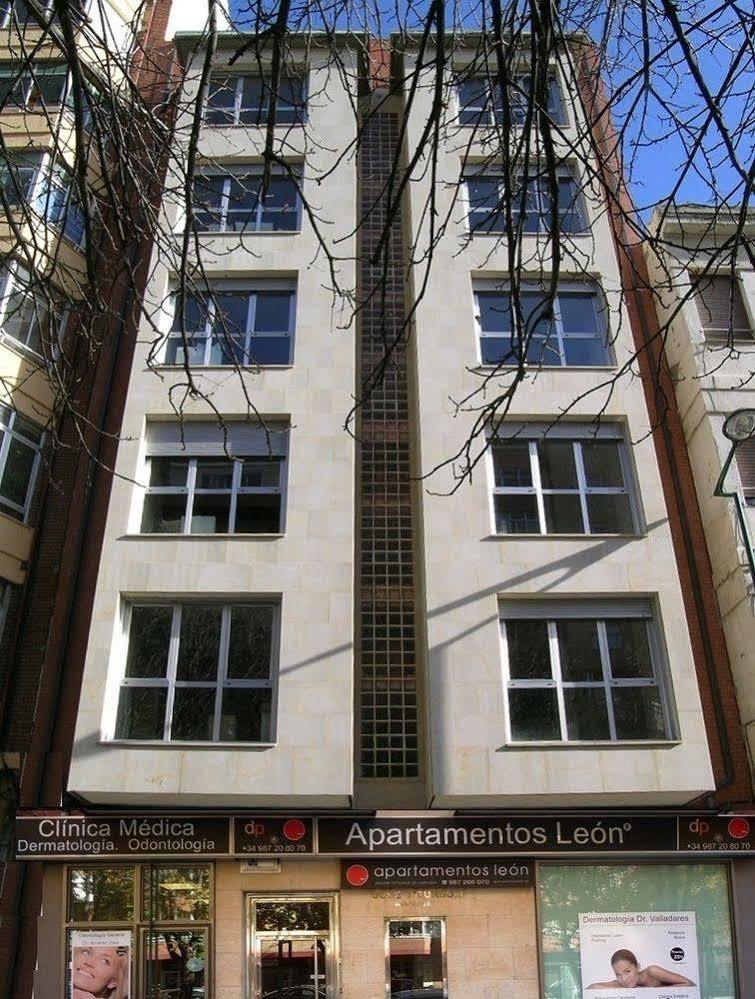 Apartamentos León Zewnętrze zdjęcie
